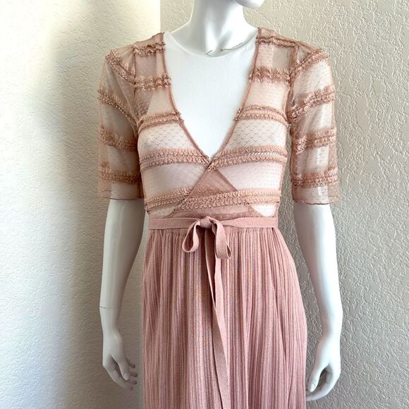 Zara Wrap Dress Size M • BLOGGER FAVORITE • RARE • NEW WITH TAGS • - Picture 11 of 14